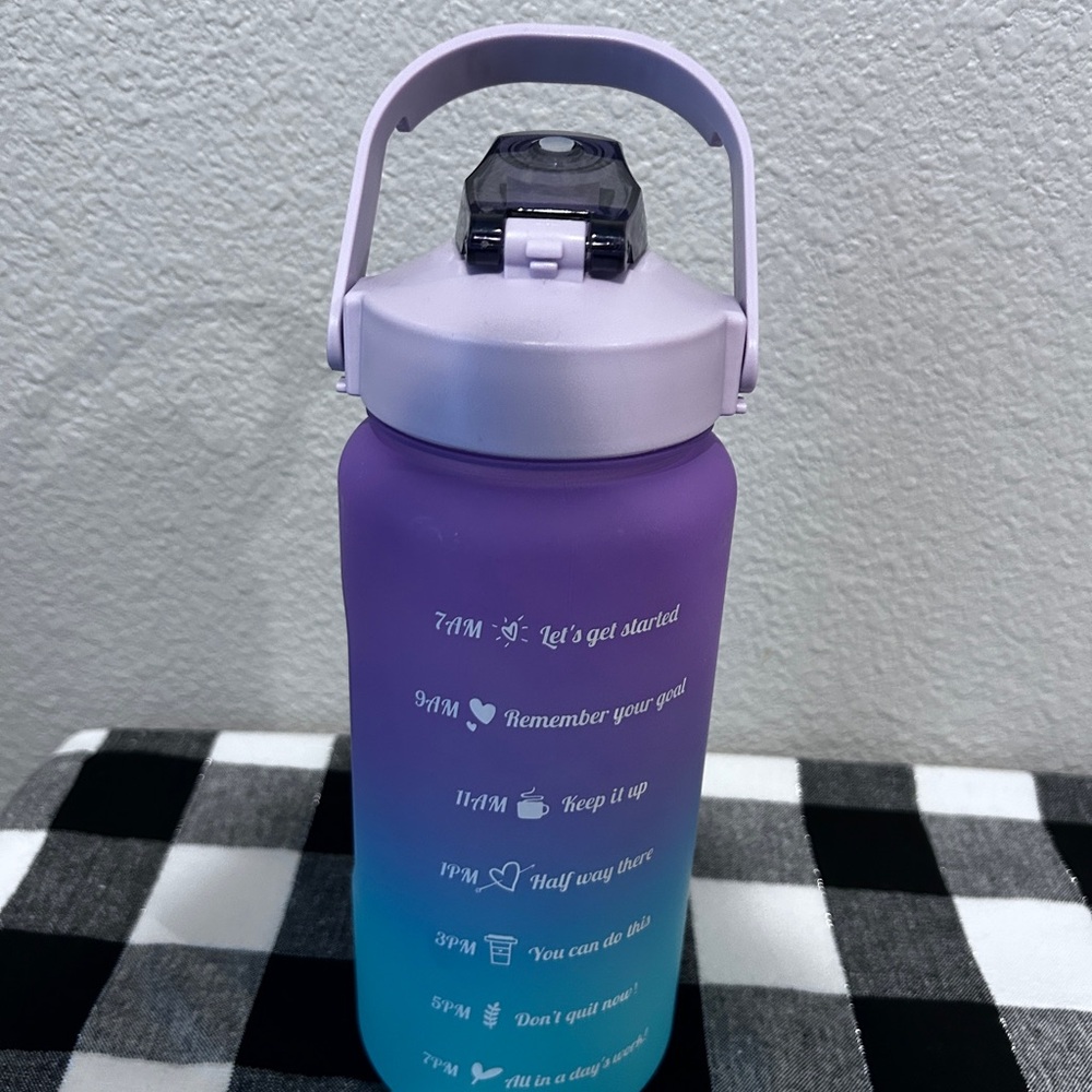 Gradient Motivational Water Bottle - Purple to Turquoise